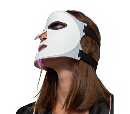 Ako pripraviť pleť pred LED maskou — kompletný návod pre maximálne výsledky